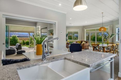 Photo of property in 2 Hidden Hills Drive, Wanaka, 9305