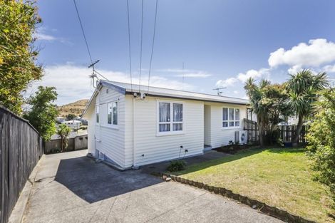 Photo of property in 55a Herewini Street, Titahi Bay, Porirua, 5022