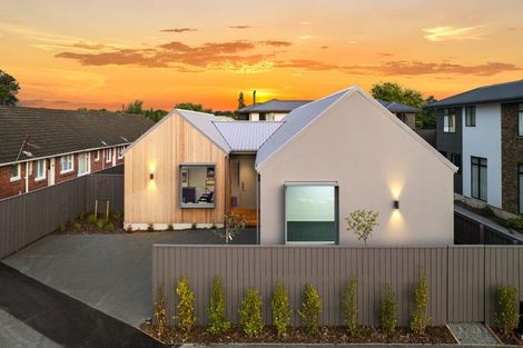 Photo of property in 17 Bradshaw Terrace, Riccarton, Christchurch, 8011