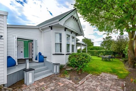 Photo of property in 12 Tyrone Street, Belfast, Christchurch, 8051