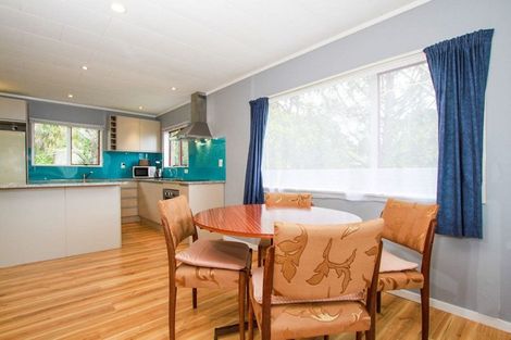 Photo of property in 2/87 Woodglen Road, Glen Eden, Auckland, 0602