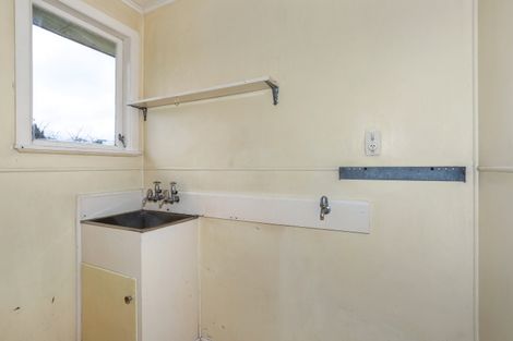 Photo of property in 82 Marne Road, Papakura, 2110