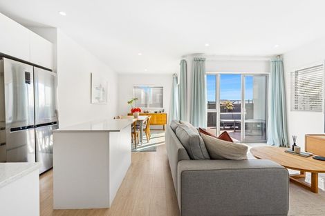 Photo of property in 3 Heri Lane, Westgate, Auckland, 0814