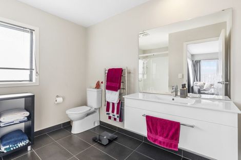 Photo of property in 11a Fernaig Street, Papakura, 2110