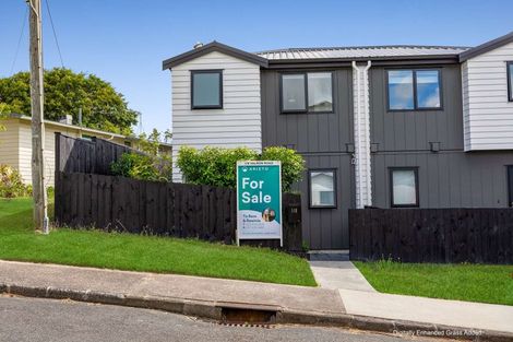 Photo of property in 1/8 Valron Road, Te Atatu South, Auckland, 0602