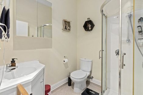 Photo of property in 2 Caprera Street, Melrose, Wellington, 6023