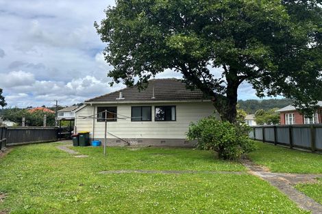 Photo of property in 49 Molesworth Street, Taita, Lower Hutt, 5011