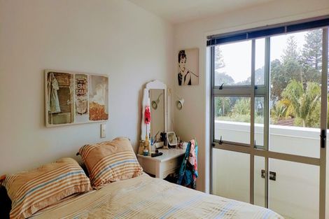 Photo of property in 9/3 Riverside Road, Orewa, 0931