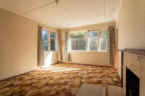 Photo of property in 76 Mckillop Street, Ranui, Porirua, 5024