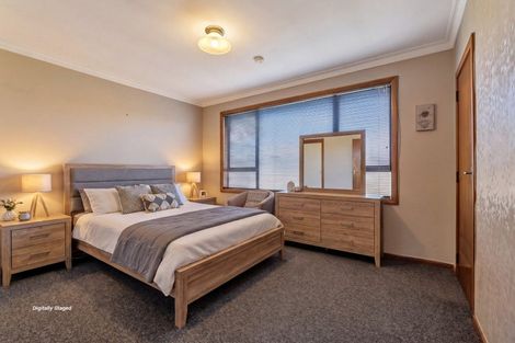Photo of property in 9 Burke Street, Eltham, 4322