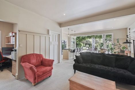 Photo of property in 35 Aylmer Street, Somerfield, Christchurch, 8024