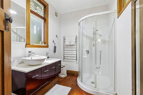 Photo of property in 111 Eden Street, Island Bay, Wellington, 6023