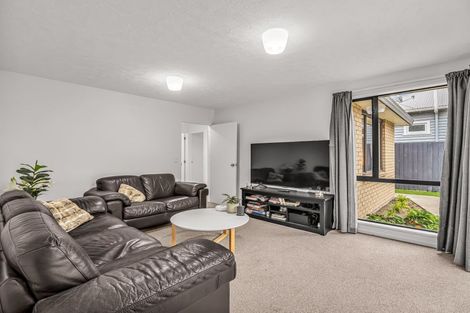 Photo of property in 2/63 Warden Street, Richmond, Christchurch, 8013