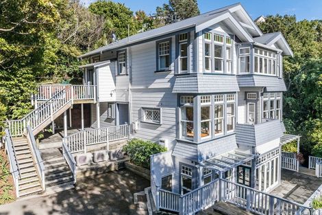 Photo of property in 44 Aurora Terrace, Kelburn, Wellington, 6012