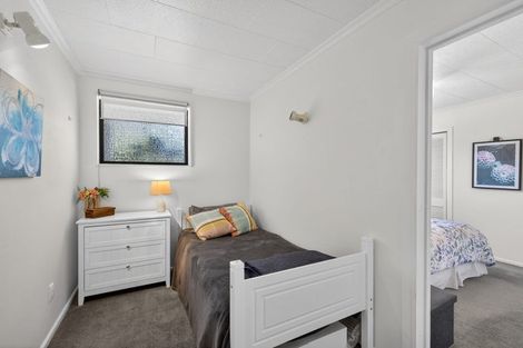 Photo of property in 32 Scarlet Oak Drive, West Melton, Christchurch, 7676