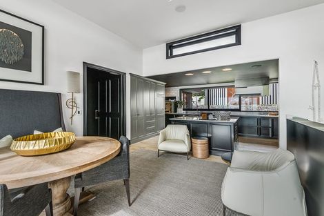 Photo of property in 12 Challenger Lane, Redcliffs, Christchurch, 8081