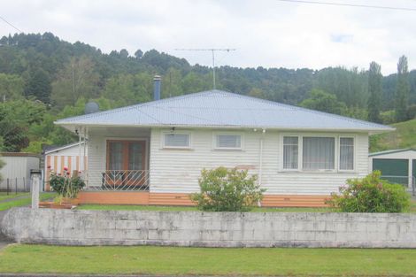 Photo of property in 60 Taupo Road, Taumarunui, 3920
