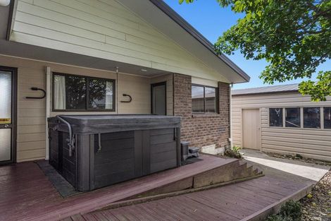 Photo of property in 7 Olive Grove, Edgecumbe, 3120