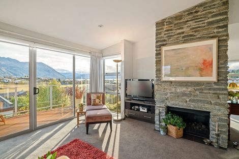 Photo of property in 109b Kings Drive, Wanaka, 9305