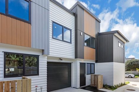 Photo of property in 26d Cape Road, Mangere, Auckland, 2022