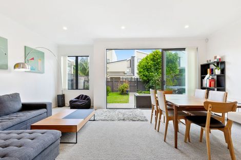Photo of property in 7 Kanuka Road, Hobsonville, Auckland, 0616