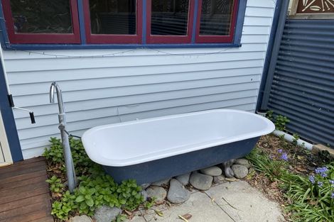 Photo of property in 35 Dublin Street, Martinborough, 5711