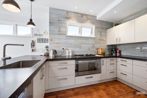 Photo of property in 18 Merton Street, Trentham, Upper Hutt, 5018