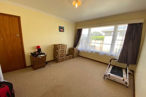 Photo of property in 23 Stirling Crescent, Hokowhitu, Palmerston North, 4410