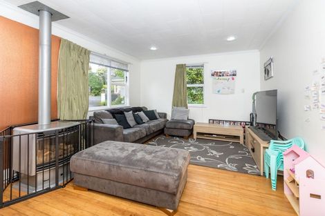 Photo of property in 83 Tuhikaramea Road, Dinsdale, Hamilton, 3204