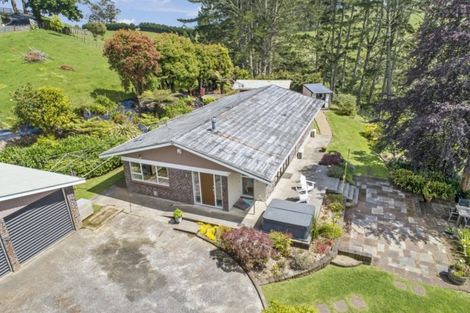 Photo of property in 743 Ararimu Road, Ararimu, Drury, 2579