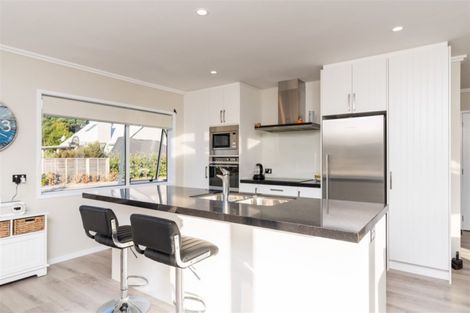 Photo of property in 2 Stingray Lane, Mangawhai Heads, Mangawhai, 0505