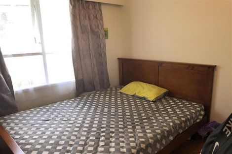 Photo of property in 19 Gossamer Drive, Pakuranga Heights, Auckland, 2010