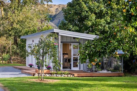 Photo of property in 28 Horotane Valley Road, Heathcote Valley, Christchurch, 8022
