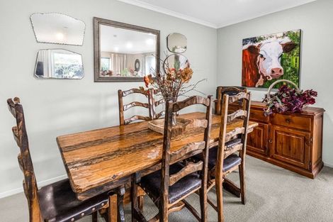 Photo of property in 7 Belgrove Drive, Waipukurau, 4200