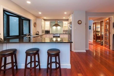 Photo of property in 8 Lynton Road, Bucklands Beach, Auckland, 2012