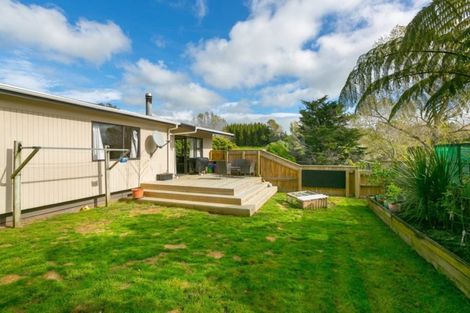 Photo of property in 77 Poplar Grove, Whalers Gate, New Plymouth, 4310