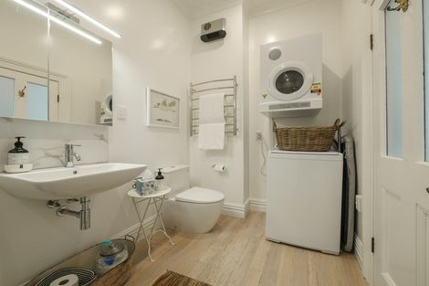 Photo of property in 49 Albert Street, Saint Clair, Dunedin, 9012