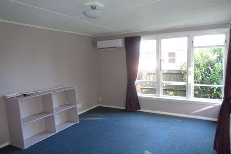 Photo of property in 18 Hooker Avenue, Bryndwr, Christchurch, 8053