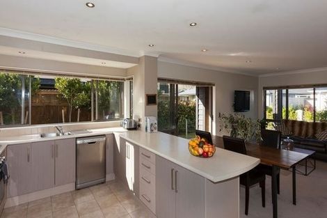 Photo of property in 3 Bluewater Place, Paraparaumu, 5032