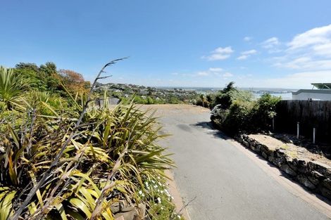 Photo of property in 4 Margot Lane, Mount Pleasant, Christchurch, 8081