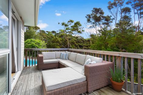 Photo of property in 42 Blacks Road, Greenhithe, Auckland, 0632