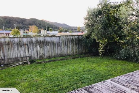 Photo of property in 34 Tararua Street, Trentham, Upper Hutt, 5018