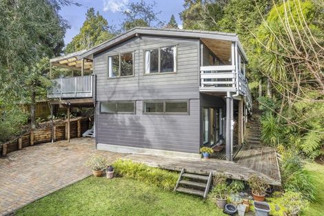 Photo of property in 99 Wirihana Road, Titirangi, Auckland, 0604
