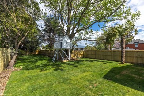 Photo of property in 244 Edgeware Road, Edgeware, Christchurch, 8013