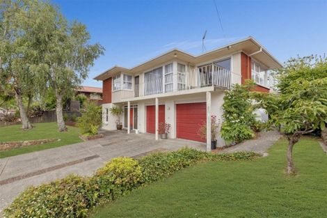 Photo of property in 17 Garden Heights Avenue, Glenview, Hamilton, 3206