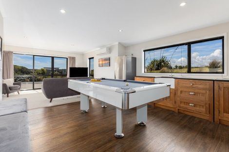 Photo of property in 37 Pingao Lane, Peka Peka, Waikanae, 5391