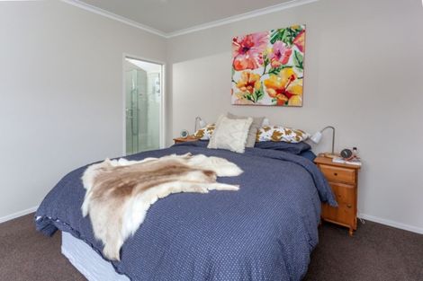 Photo of property in 32 Bennett Drive, Tairua, 3508