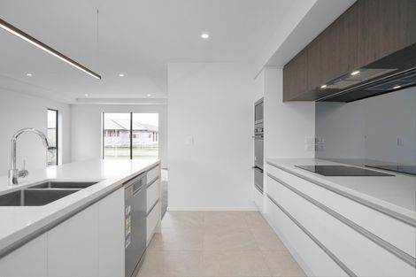 Photo of property in 7 Brooklands Street, Burwood, Christchurch, 8083