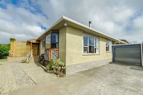 Photo of property in 70b Eatwell Avenue, Paraparaumu Beach, Paraparaumu, 5032