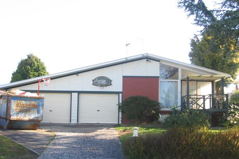 Photo of property in 9 Kohekohe Place, Pukete, Hamilton, 3200